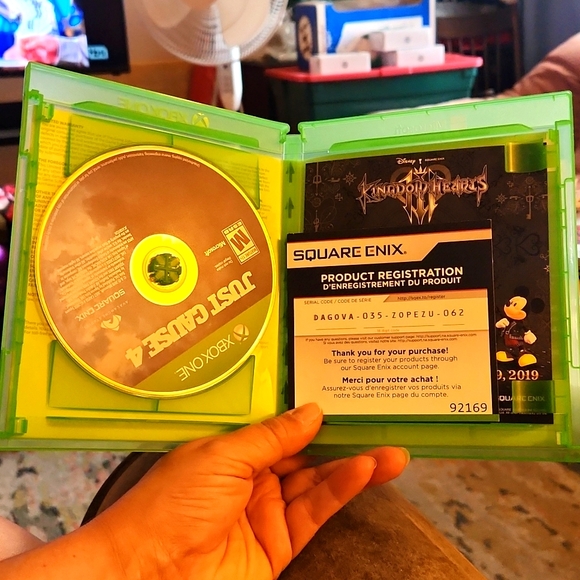 XBOX ONE game JUST CAUSE 4 - Picture 2 of 4